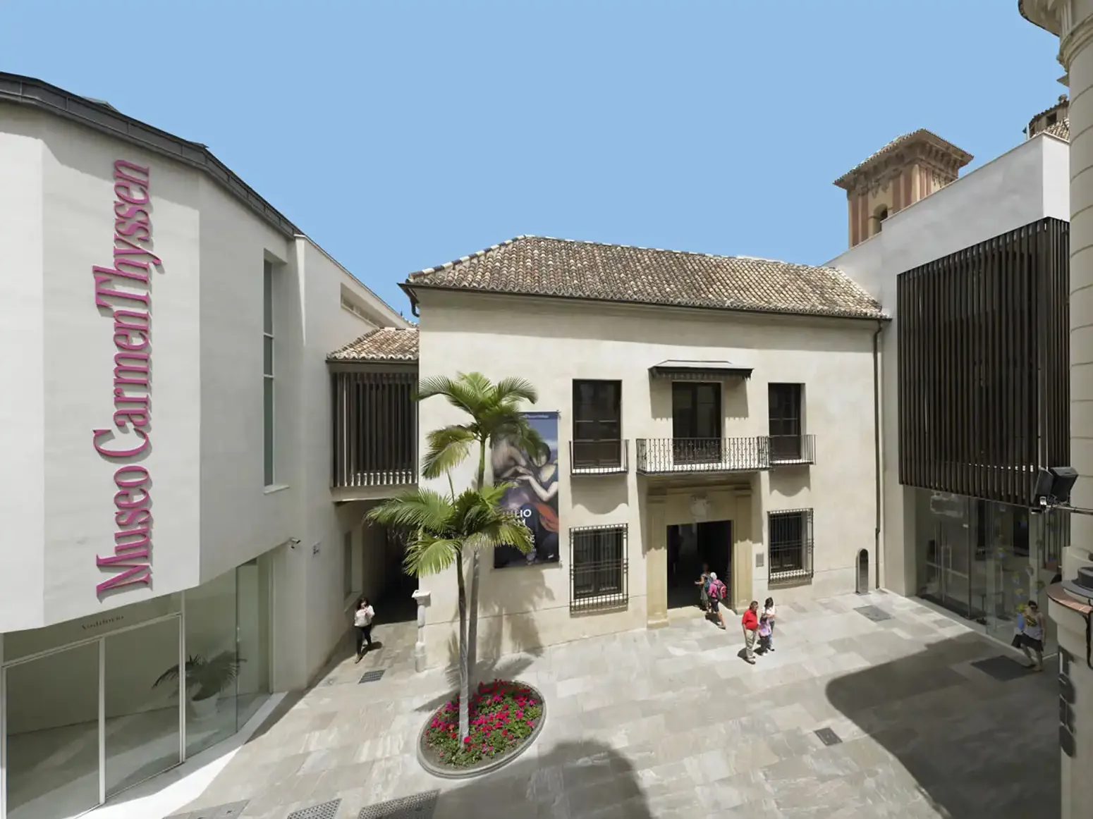 Museo Carmen Thyssen Malaga exterior